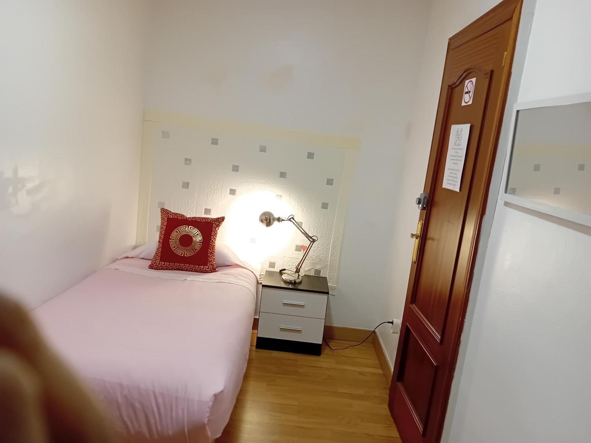 Apartamento Compartido Excelente Ubicacion El Prat de Llobregat Exterior foto